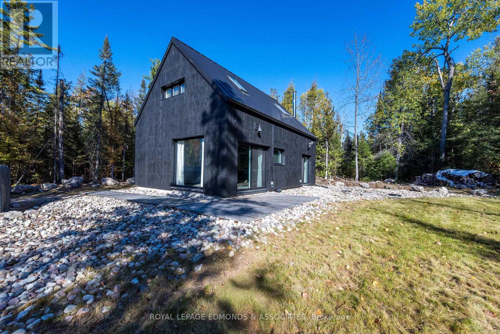 1082 RAPID ROAD - 33