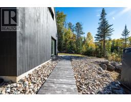 1082 Rapid Road, Whitewater Region, ON K0J2L0 Photo 37