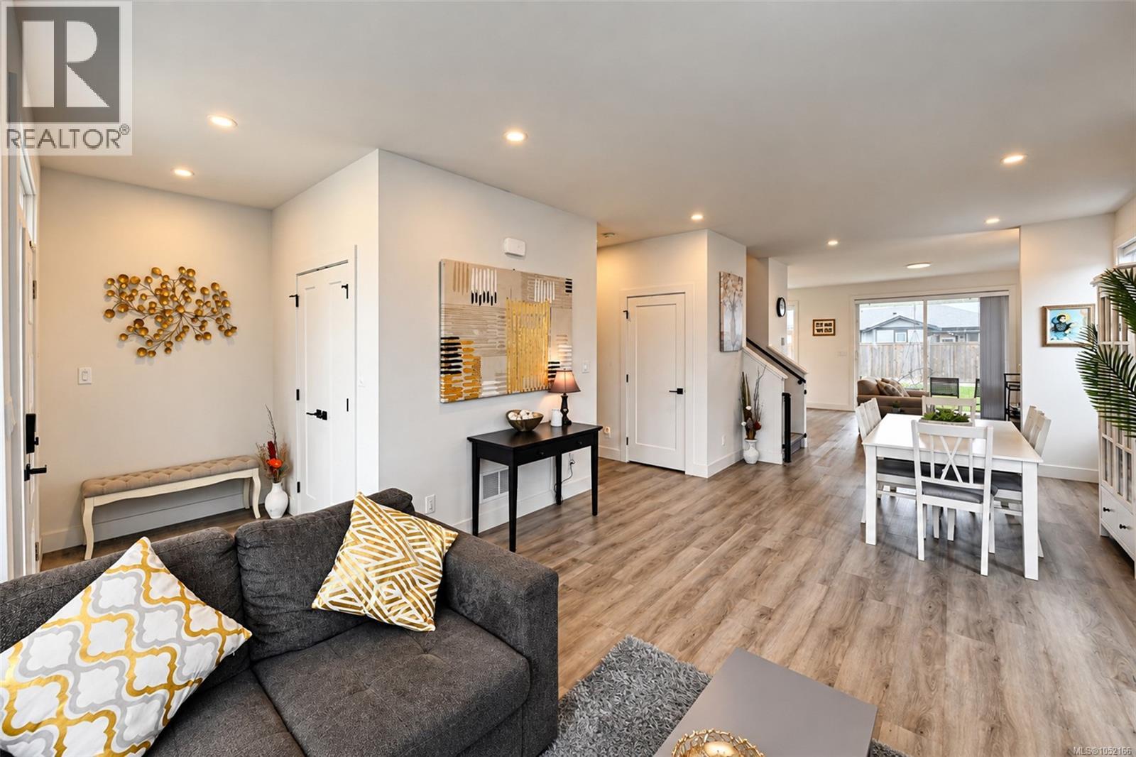 3365 Skinner Rd - 4