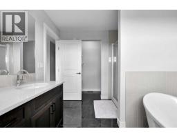 602 Creekstone Circle Sw, Calgary, AB T2X4Y4 Photo 29