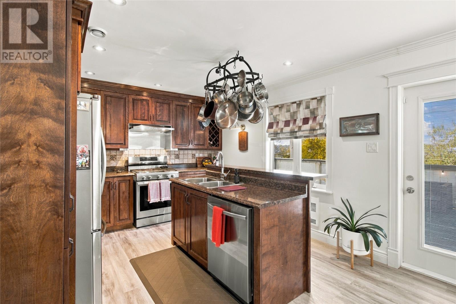 50 Stormont Street - 12