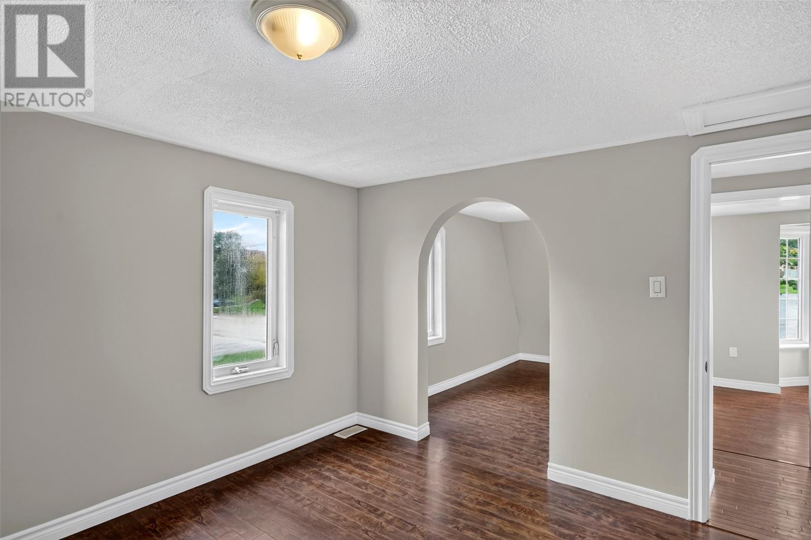 32 Water Street - 39