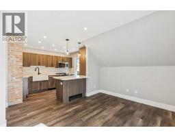 1212 18 Avenue NW - photo 30