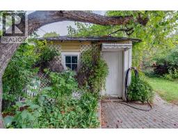 1212 18 Avenue NW - photo 46