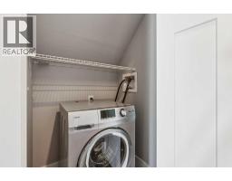 1212 18 Avenue NW - photo 38