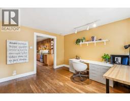 1212 18 Avenue NW - photo 6