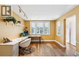 1212 18 Avenue NW - photo 7