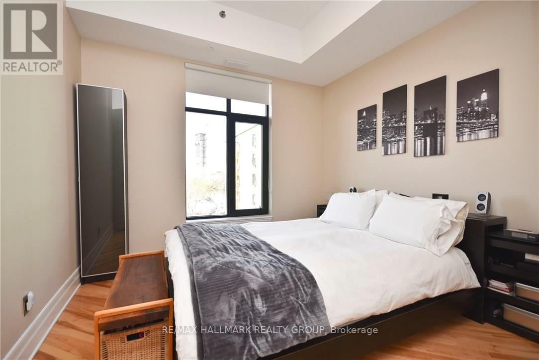 808 Bronson Avenue — photo 15