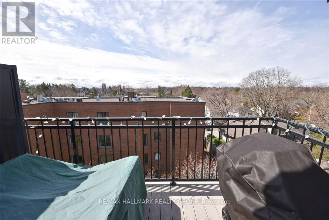 808 Bronson Avenue — photo 18