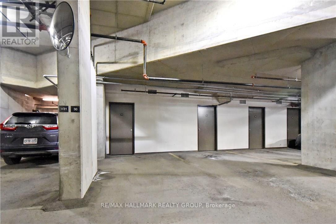 808 Bronson Avenue — photo 22