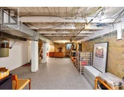 44 Russell Street, Toronto, ON M5S1B7 Photo 31