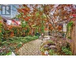 44 Russell Street, Toronto, ON M5S1B7 Photo 37