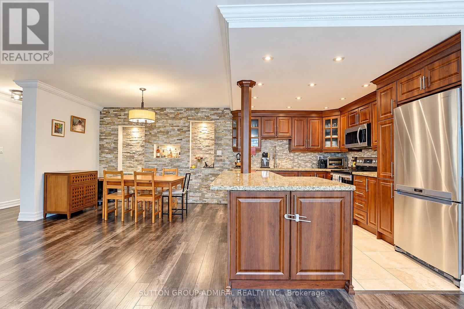 1201 Steeles Avenue West — photo 22