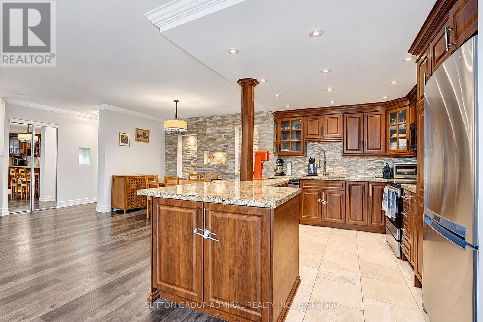 1201 Steeles Avenue West — photo 23