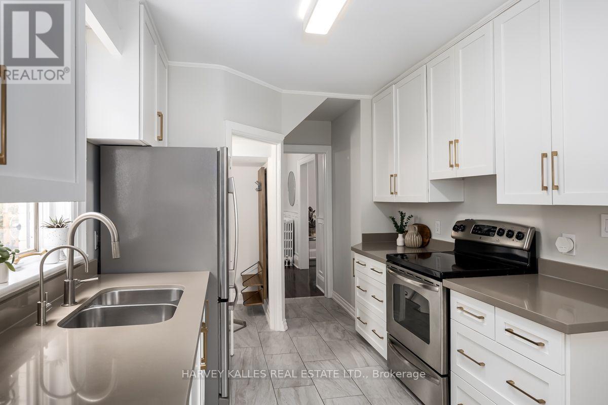110 Chatsworth Drive — photo 14