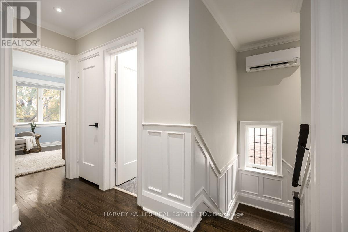 110 Chatsworth Drive — photo 16