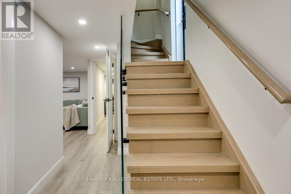 110 Chatsworth Drive — photo 31