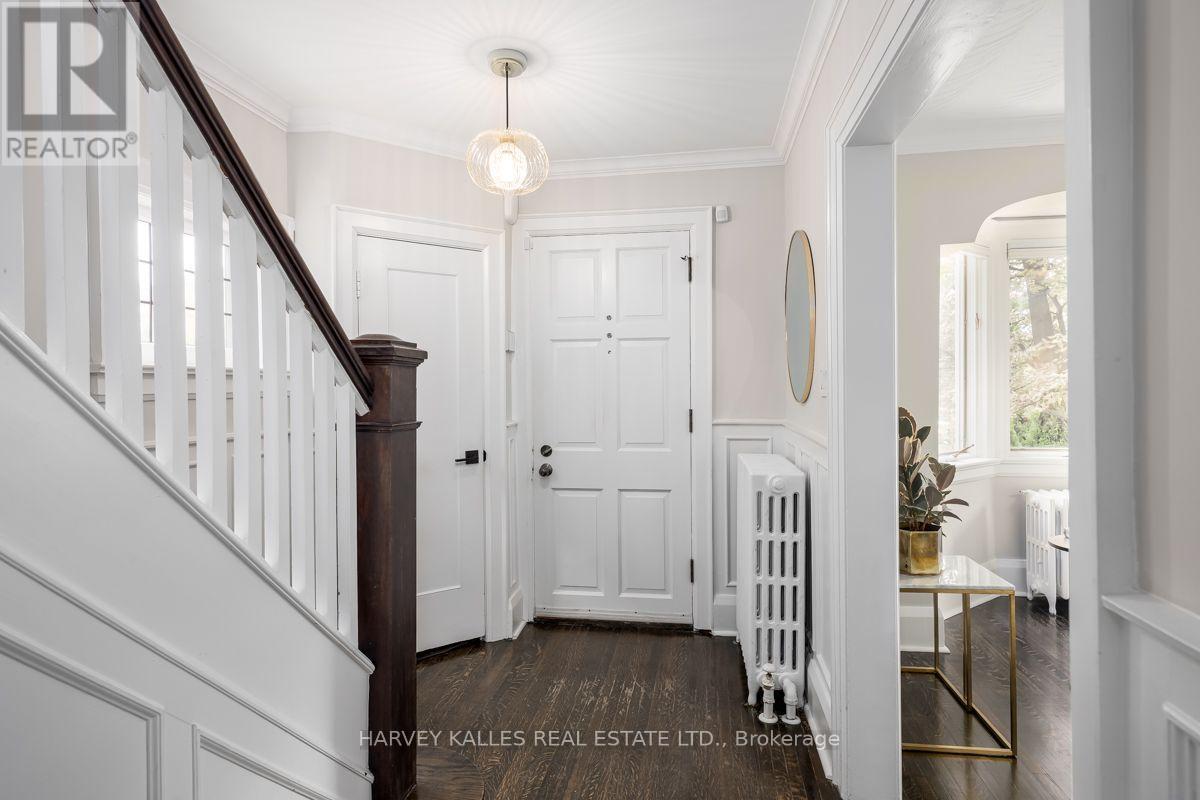 110 Chatsworth Drive — photo 4