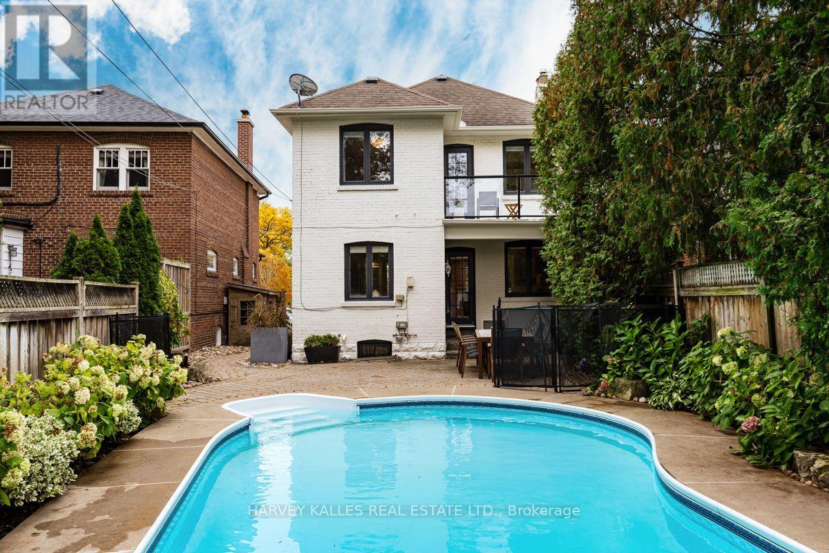 110 Chatsworth Drive — photo 48