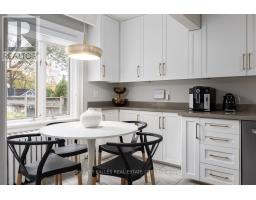 110 Chatsworth Drive, Toronto, ON M4R1R9 Photo 11