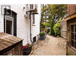 110 Chatsworth Drive, Toronto, ON M4R1R9 Photo 43
