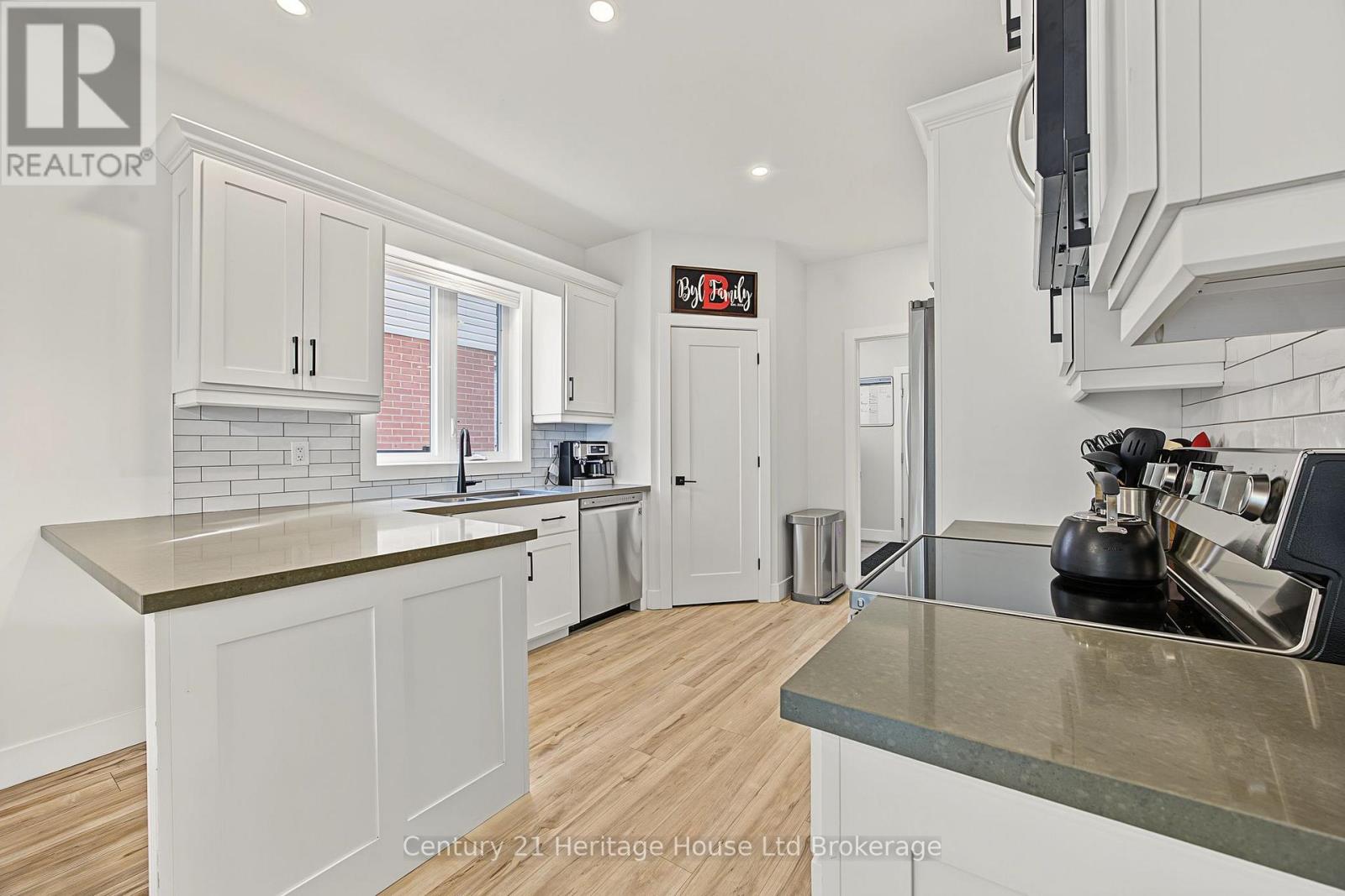26 Brookside Lane — photo 13