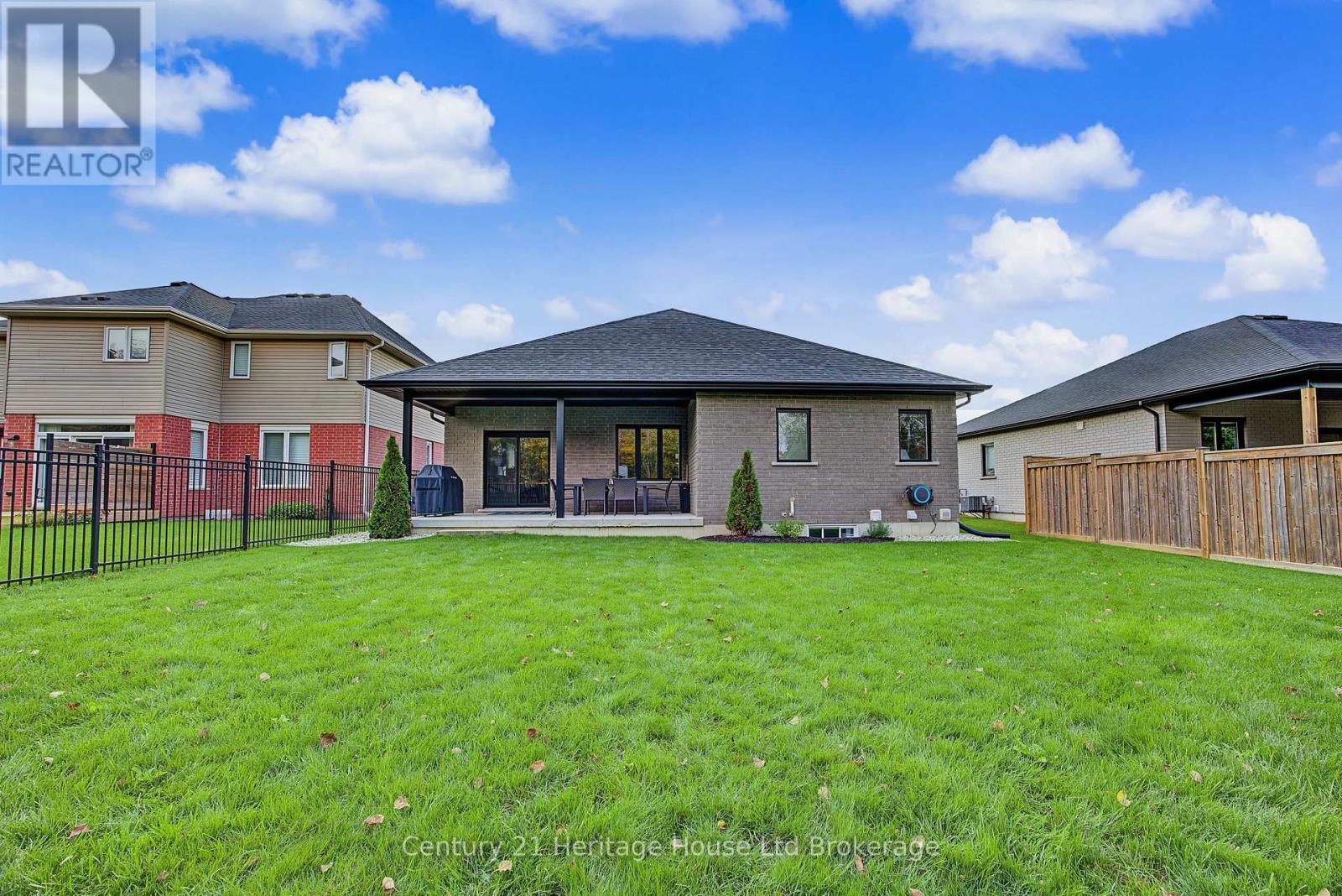 26 Brookside Lane — photo 31