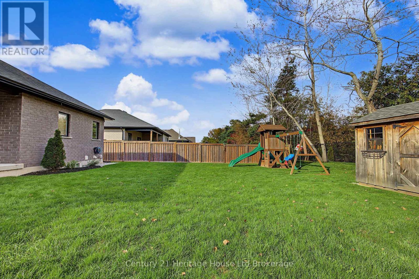 26 Brookside Lane — photo 33