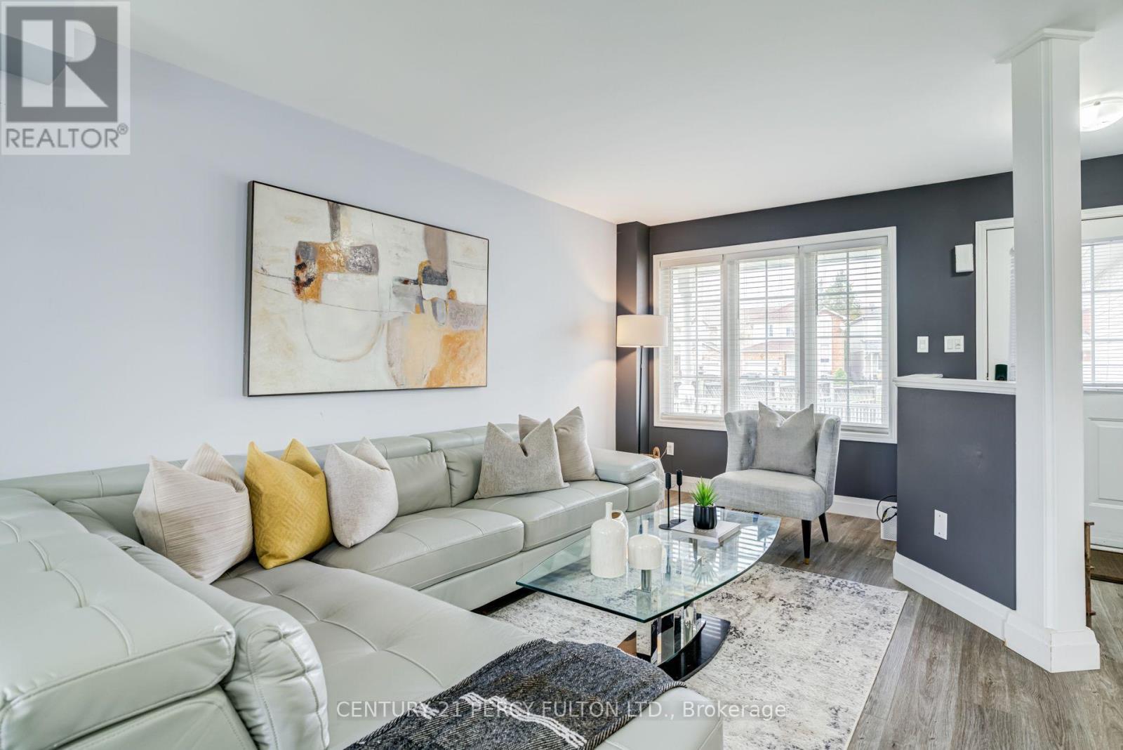 1842 DALHOUSIE CRESCENT - 4