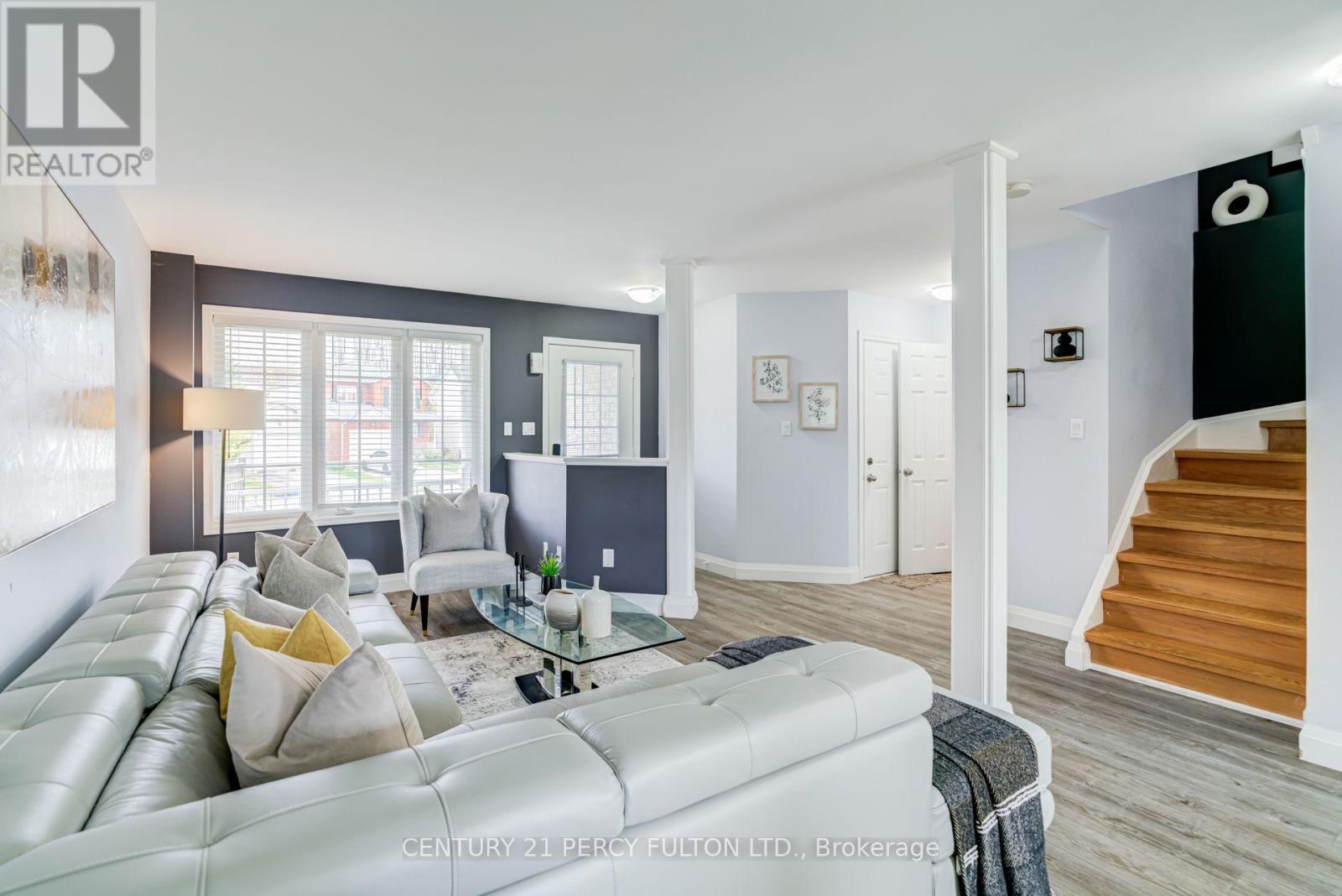 1842 Dalhousie Crescent, Oshawa, ON photo 7