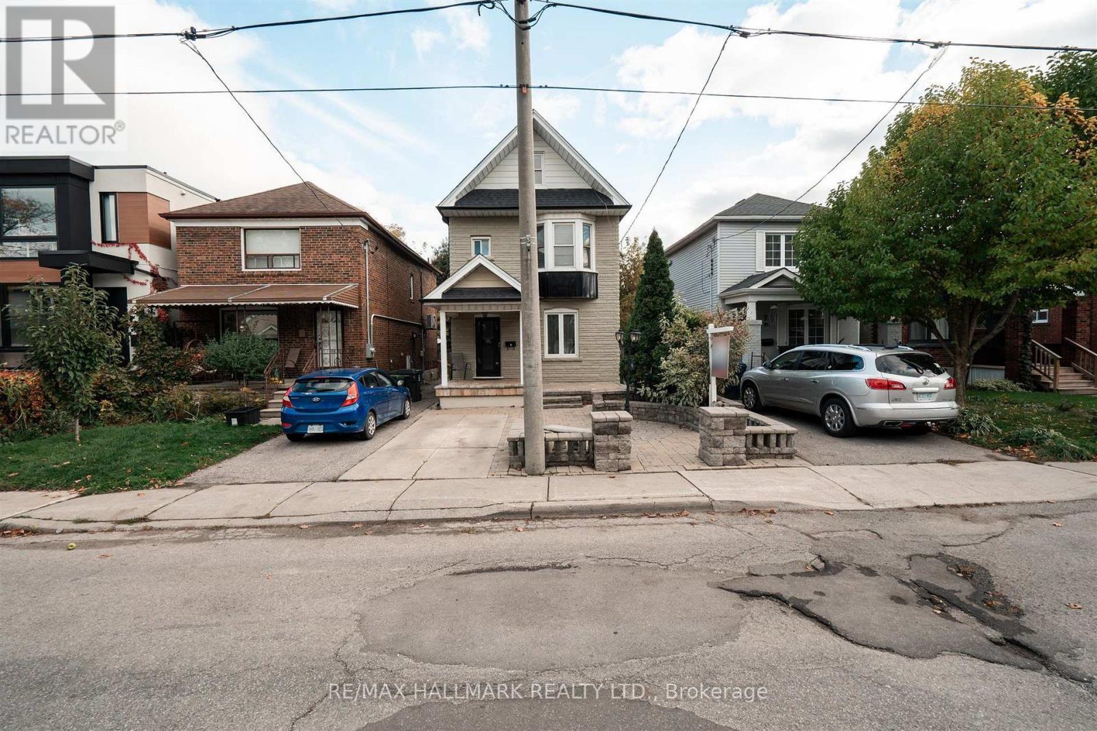 Photo of 9 Savoy Avenue