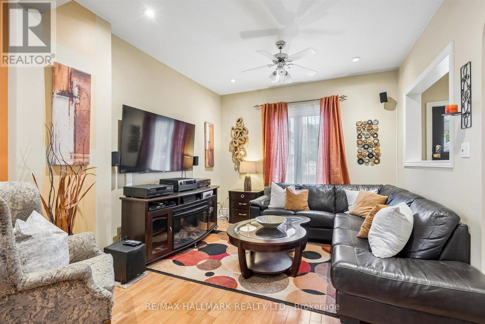 9 SAVOY AVENUE - 13