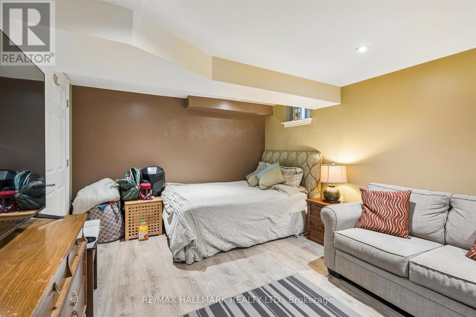 9 Savoy Avenue, Toronto, ON photo 35