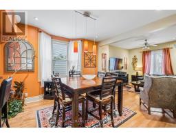 9 Savoy Avenue, Toronto, ON M4C2X4 Photo 17