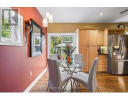 9 Savoy Avenue, Toronto, ON M4C2X4 Photo 25