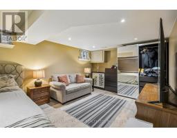 9 Savoy Avenue, Toronto, ON M4C2X4 Photo 34