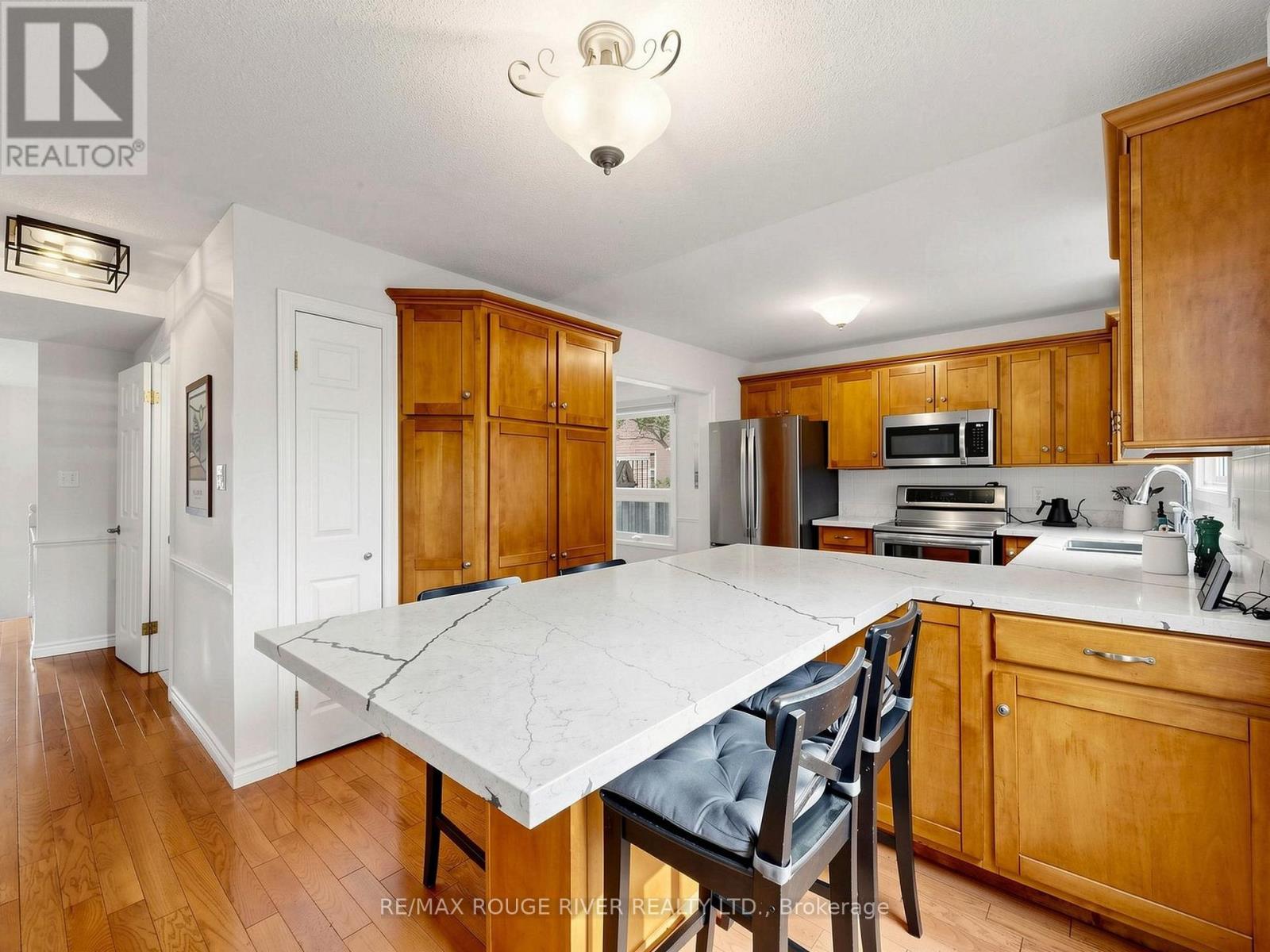 1739 Ada Court — photo 15