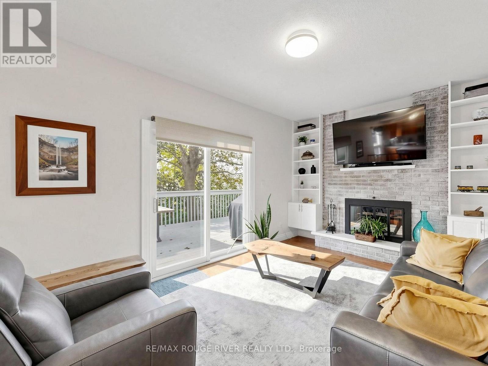 1739 Ada Court — photo 20