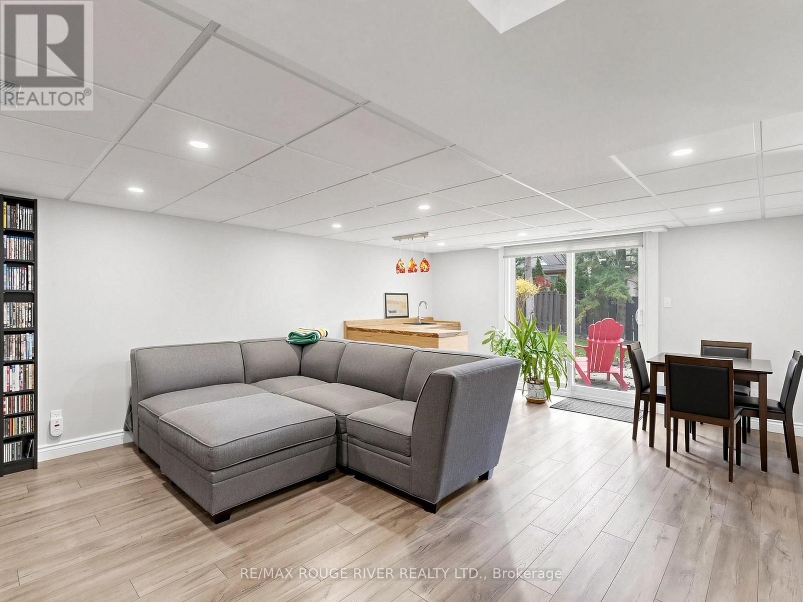 1739 Ada Court — photo 35
