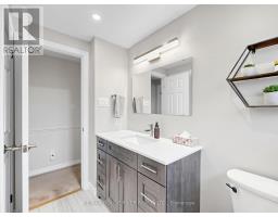 1739 Ada Court, Pickering, ON L1V2Y9 Photo 32