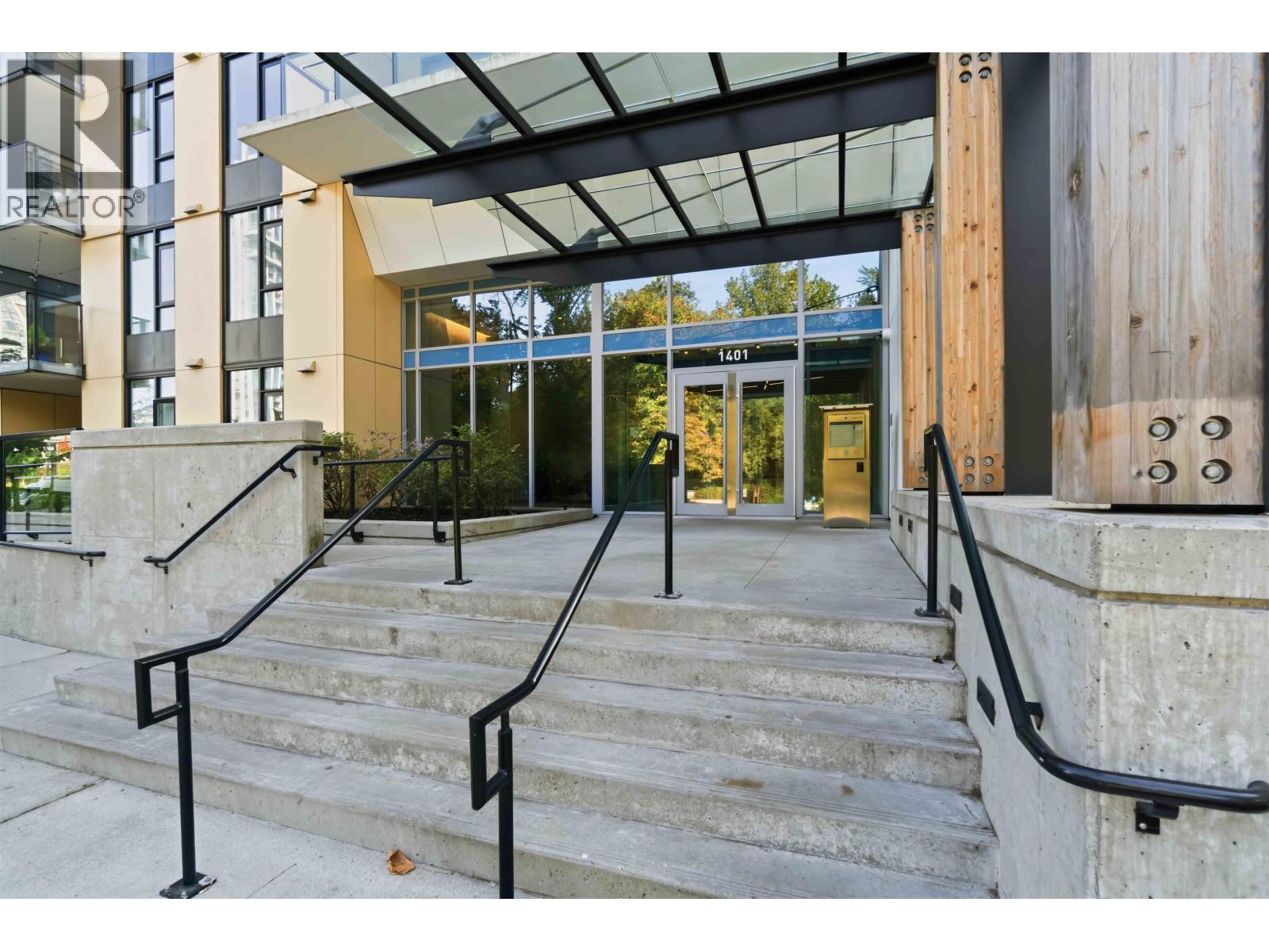 Photo of 1306 1401 HUNTER STREET 35
