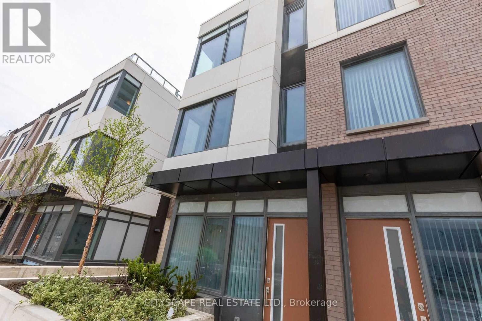 1010 Portage Parkway — photo 20