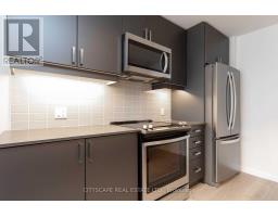 Den - Th07 - 1010 Portage Parkway, Vaughan, ON L4K0K3 Photo 6