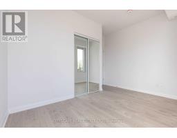 Th07 - 1010 Portage Parkway, Vaughan, ON L4K0K3 Photo 9