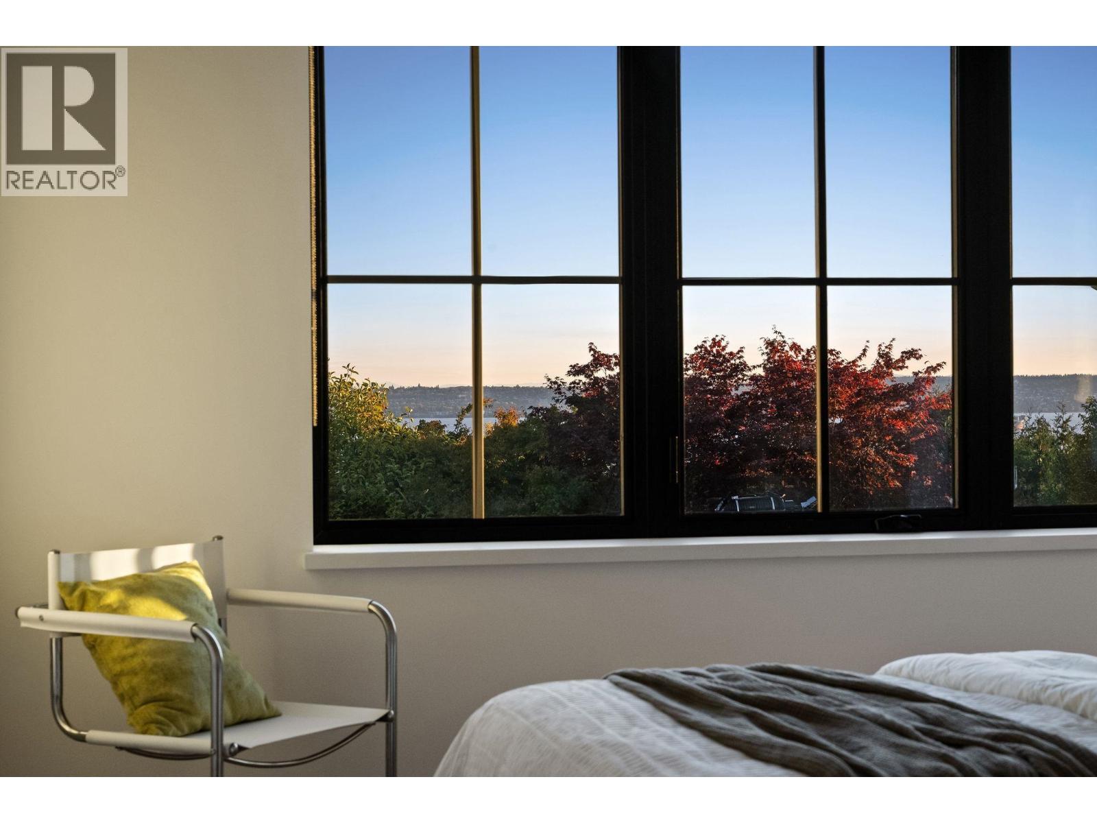 1709 OTTAWA AVENUE, West Vancouver - Image 1