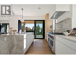 1709 Ottawa Avenue, West Vancouver, BC V7V2S3 Photo 10