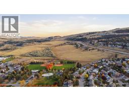 460 Sentinel Court, Kamloops, BC V2E2G6 Photo 15