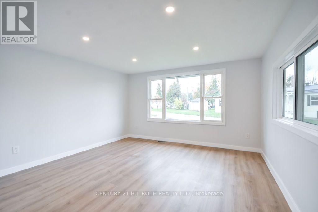 12 FERGUSHILL Road, Oro-Medonte, ON photo 11