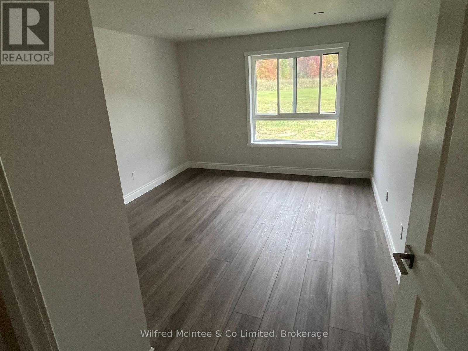 380 1st Avenue North — photo 4