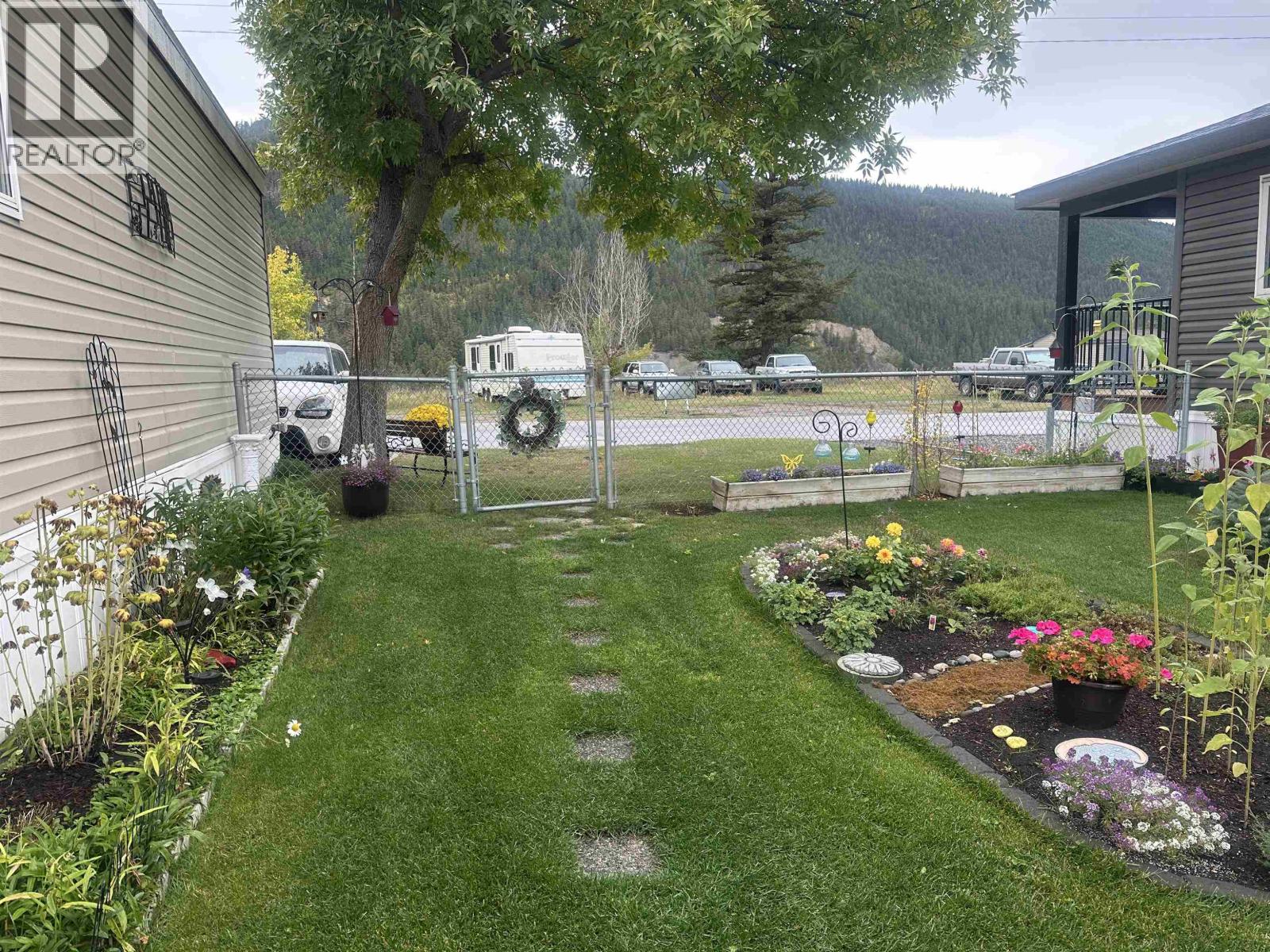 #57 3001 N MACKENZIE AVENUE - 4